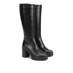 Dorking by Fluchos Alert...