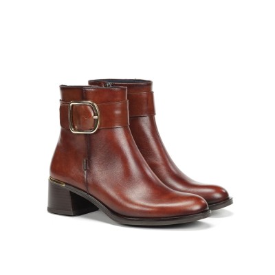 Dorking by Fluchos Kim...