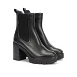 Dorking by Fluchos Alert...