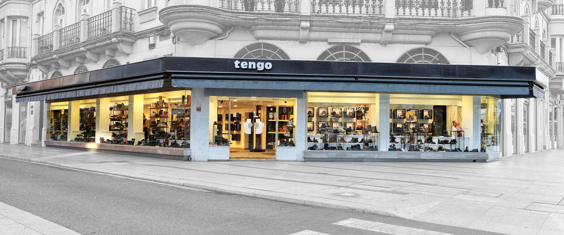 Zapatería Tengo Ángel Martínez Avenida Ordoño II